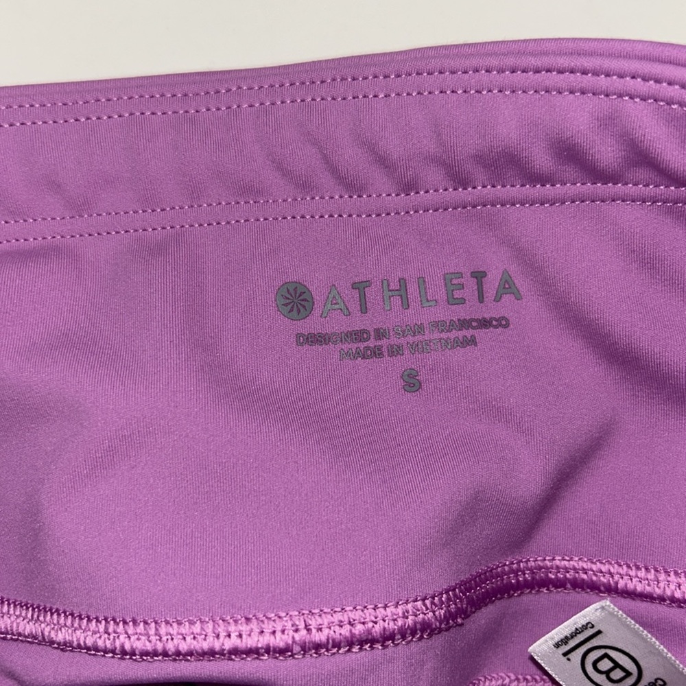 Athleta Mesh Contender Capri - image 5